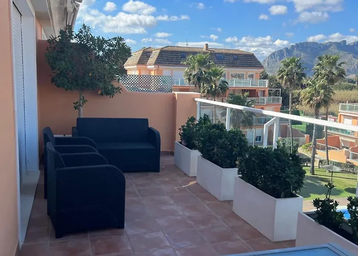 Atico Duplex Frente Al Mar En Appartamento